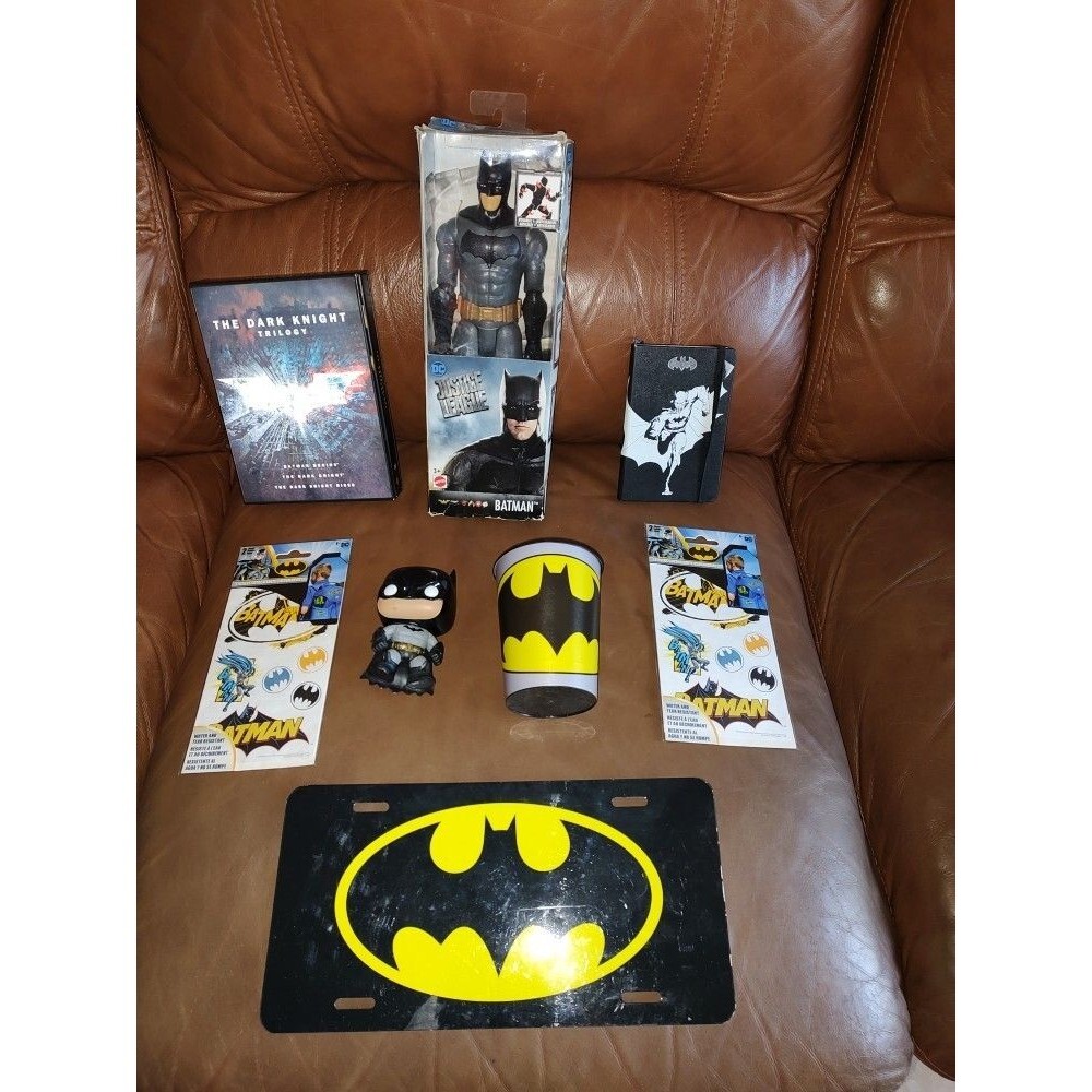Batman Bundle Lot of 8 : DC Comics Batman Collectible New and Used , Mixed Items